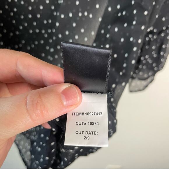 Torrid Black Polka Dot Chiffon Blouse Top Long Sleeve 2X NWT 10927419 - Picture 8 of 13